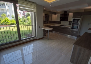 Просторная квартира 3+1 рядом с торговым центром 5 Мигрос