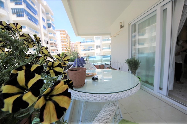 Квартира 1+1 с мебелью в Махмутларе