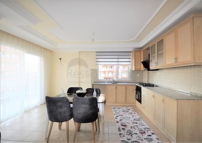 Меблированная трехкомнатная квартира в Тосмуре