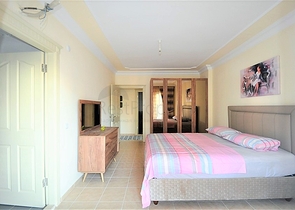 Меблированная трехкомнатная квартира в Тосмуре