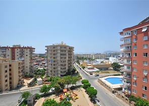 Меблированная трехкомнатная квартира в Тосмуре