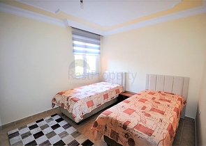 Меблированная трехкомнатная квартира в Тосмуре