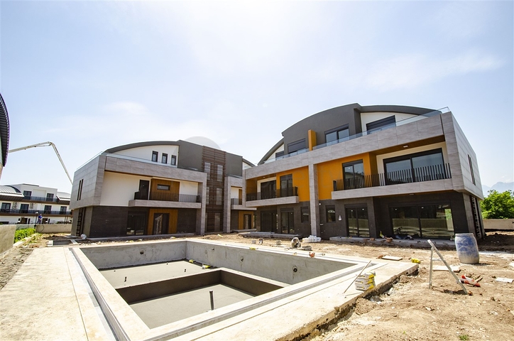 Виллы на завершающей стадии строительства в районе Коньяалты 