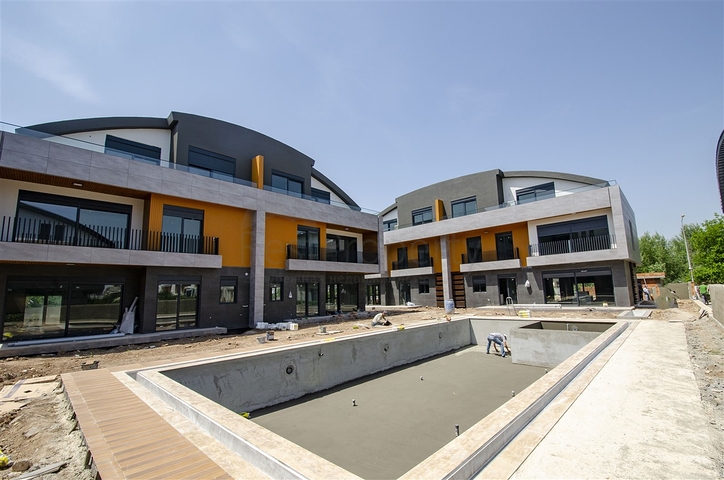 Виллы на завершающей стадии строительства в районе Коньяалты 