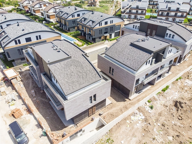 Виллы на завершающей стадии строительства в районе Коньяалты 