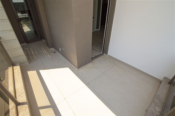 Квартиры 2+1 и 4+1 в комлексе в Гюзельоба Лара 