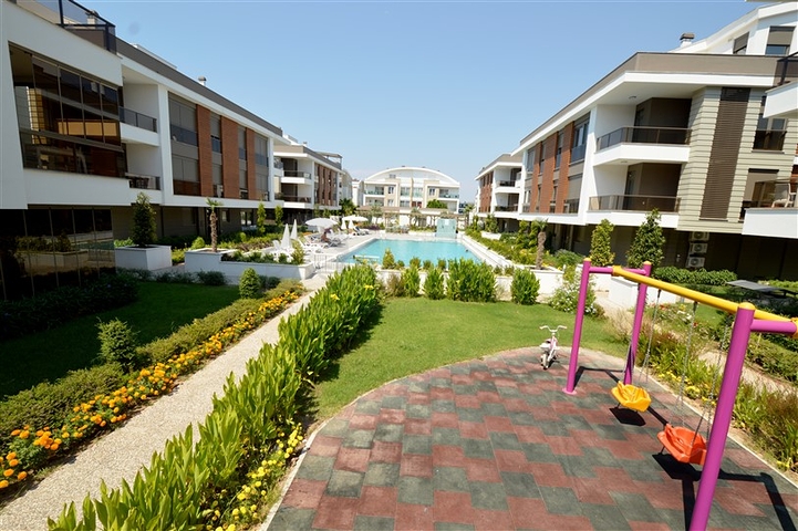 Квартиры 2+1 и 4+1 в комлексе в Гюзельоба Лара 