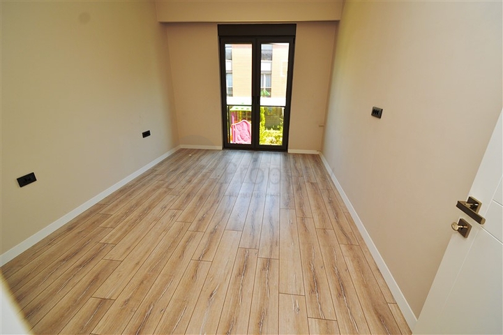 Квартиры 2+1 и 4+1 в комлексе в Гюзельоба Лара 