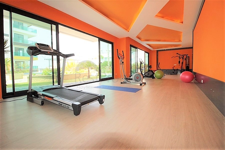 Уютная квартира 1+1 в комплексе на первой береговой линии