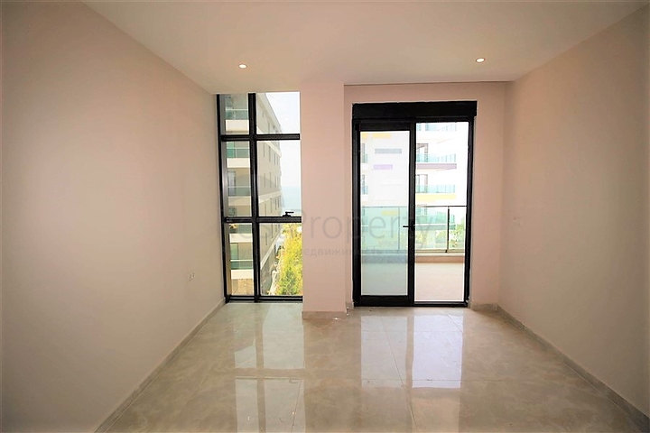 Уютная квартира 1+1 в комплексе на первой береговой линии