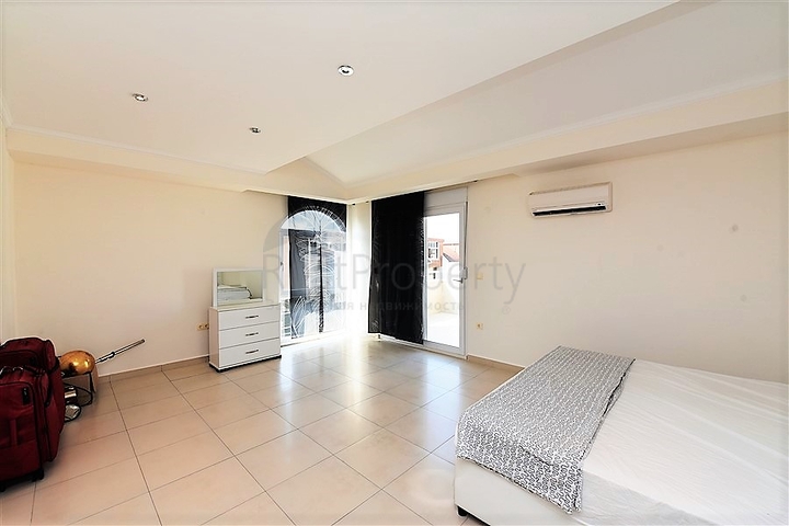 Пентхаус 2+1 в комплексе с отельной инфраструктурой в Авсалларе