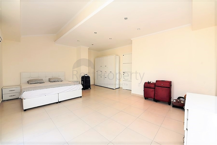 Пентхаус 2+1 в комплексе с отельной инфраструктурой в Авсалларе