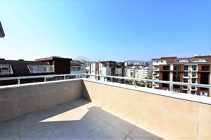 Пентхаус 2+1 в комплексе с отельной инфраструктурой в Авсалларе