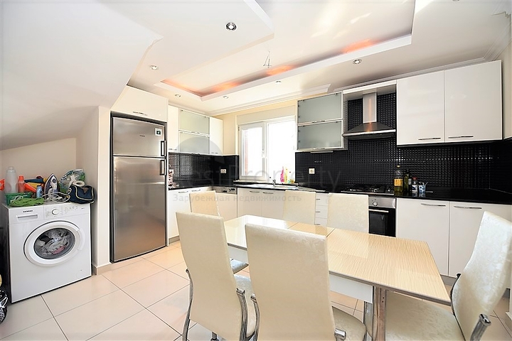 Пентхаус 2+1 в комплексе с отельной инфраструктурой в Авсалларе