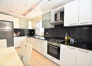 Пентхаус 2+1 в комплексе с отельной инфраструктурой в Авсалларе