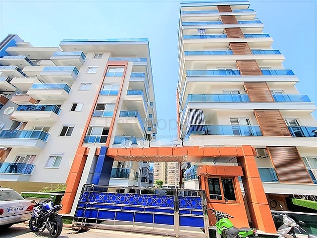 Светлая двухкомнатная квартира 