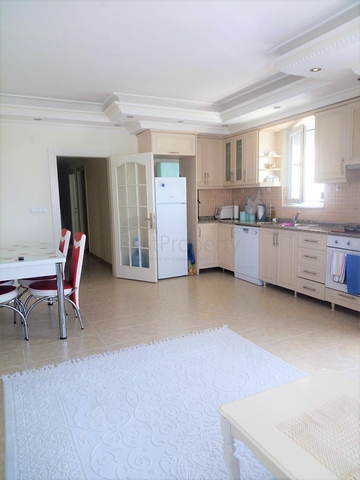 Трехкомнатная квартира на первой линии