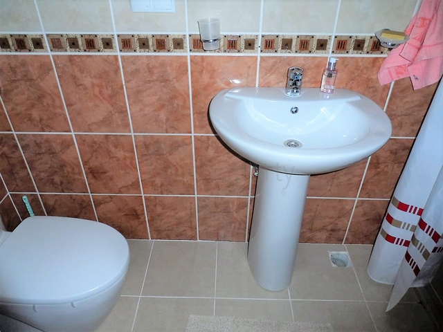 Трехкомнатная квартира на первой линии