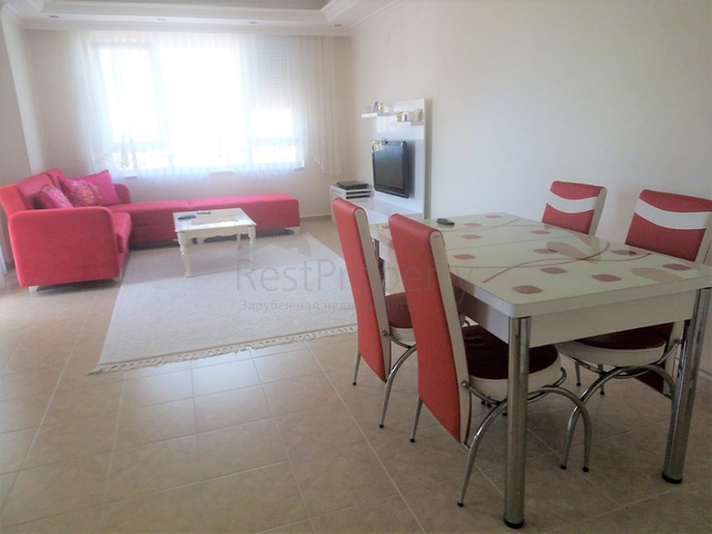 Трехкомнатная квартира на первой линии