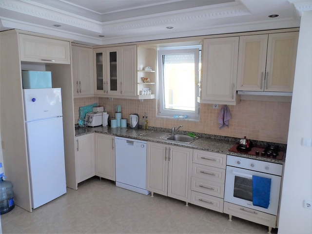 Трехкомнатная квартира на первой линии