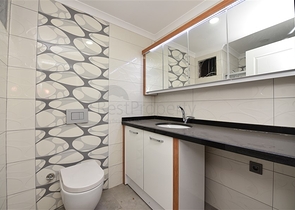 Просторные апартаменты с отдельной кухней в Оба