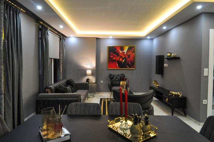 Меблированная квартира - пентхаус по доступной цене