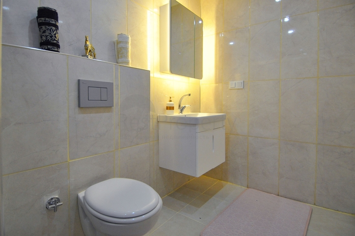 Меблированная квартира - пентхаус по доступной цене