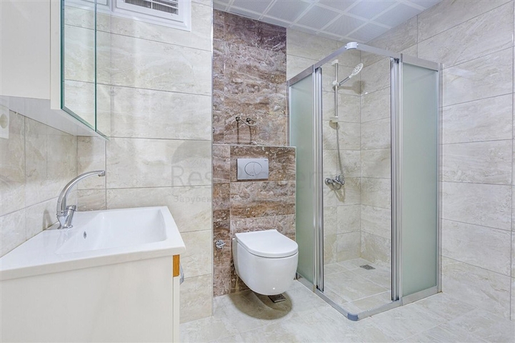 Просторная квартира 3+1 в Махмутларе