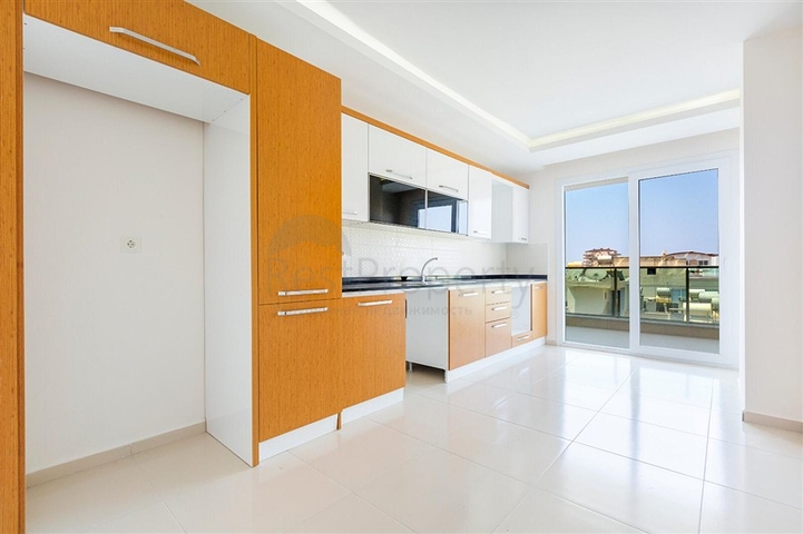 Просторная квартира 3+1 в Махмутларе