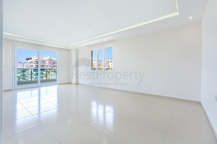 Просторная квартира 3+1 в Махмутларе