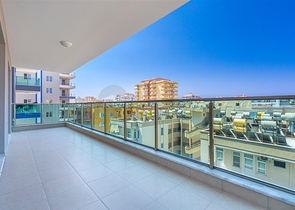 Просторная квартира 3+1 в Махмутларе