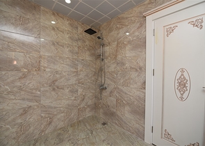 Двухэтажная вилла с видом на море