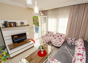 Квартира 2+1 с мебелью с видом на бассейн в Анталии