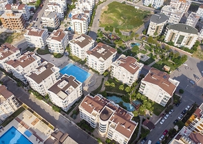 Квартира 2+1 с мебелью с видом на бассейн в Анталии