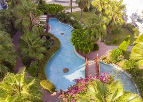 Квартира 2+1 с мебелью с видом на бассейн в Анталии