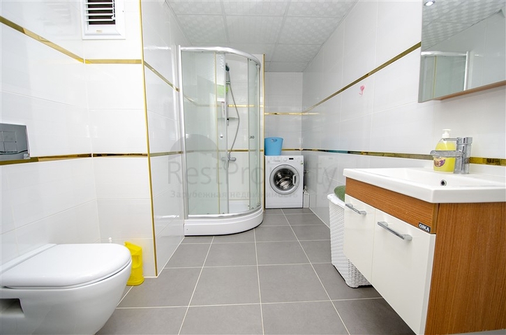 Трехкомнатная квартира с мебелью в Лимане Коньяалты Анталья