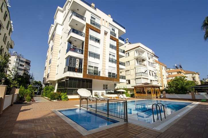 Трехкомнатная квартира с мебелью в Лимане Коньяалты Анталья