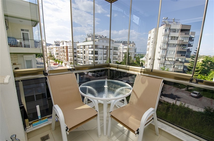 Трехкомнатная квартира с мебелью в Лимане Коньяалты Анталья