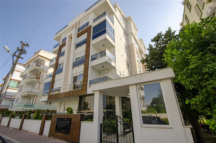 Трехкомнатная квартира с мебелью в Лимане Коньяалты Анталья