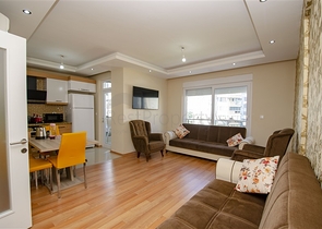 Трехкомнатная квартира с мебелью в Лимане Коньяалты Анталья