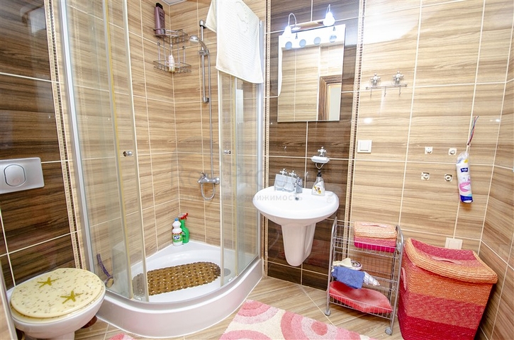 Пентхаус 5+1 с мебелью в 150 метрах от моря в Анталии