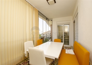 Пентхаус 5+1 с мебелью в 150 метрах от моря в Анталии