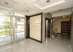 Пентхаус 5+1 с мебелью в 150 метрах от моря в Анталии