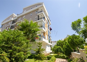 Пентхаус 5+1 с мебелью в 150 метрах от моря в Анталии