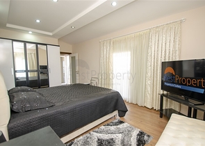 Пентхаус 5+1 с мебелью в 150 метрах от моря в Анталии