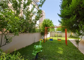 Пентхаус 5+1 с мебелью в 150 метрах от моря в Анталии