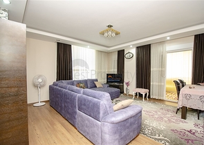 Пентхаус 5+1 с мебелью в 150 метрах от моря в Анталии