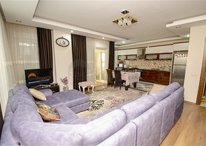 Пентхаус 5+1 с мебелью в 150 метрах от моря в Анталии