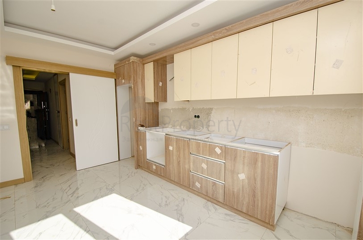 Квартиры 6+1 в районе Муратпаша Анталья