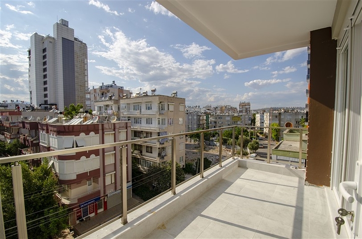 Квартиры 6+1 в районе Муратпаша Анталья